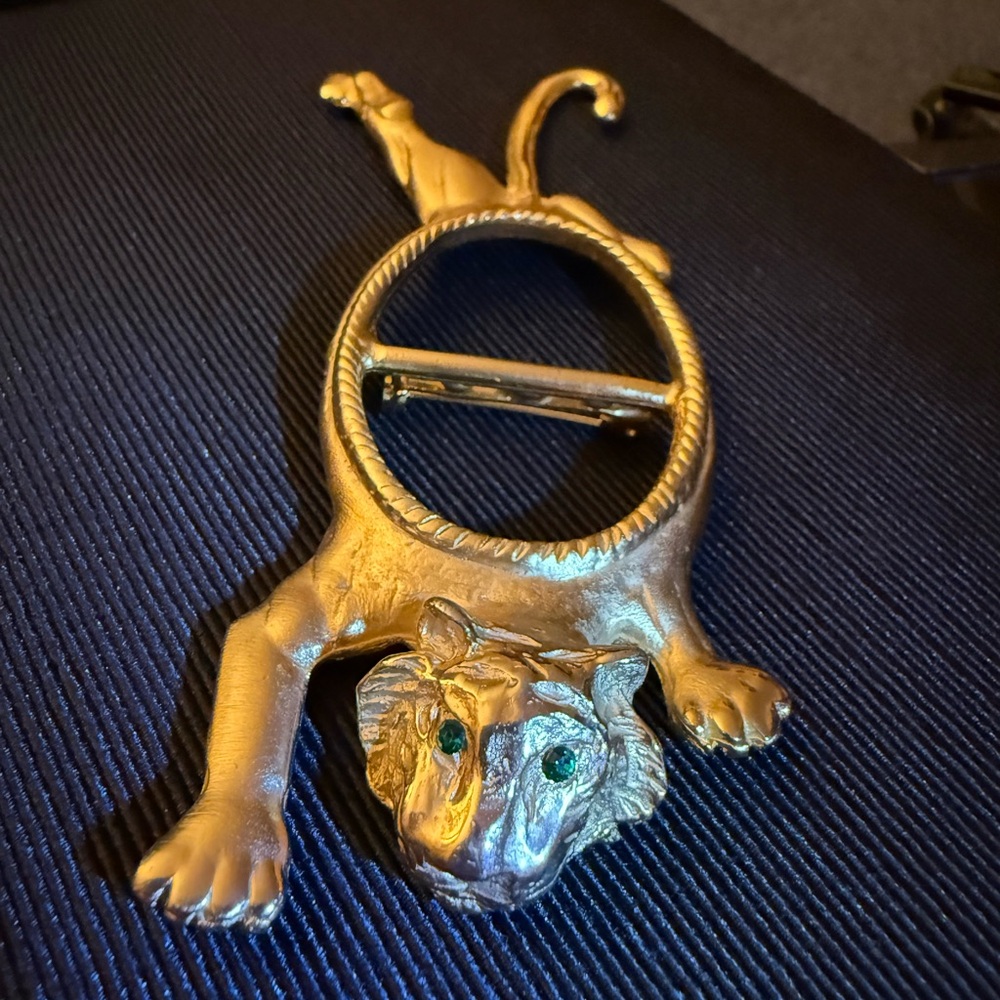 Vintage Gold-Tone Tiger/Jaguar Brooch With Green Eyes Marked Ultra Craft